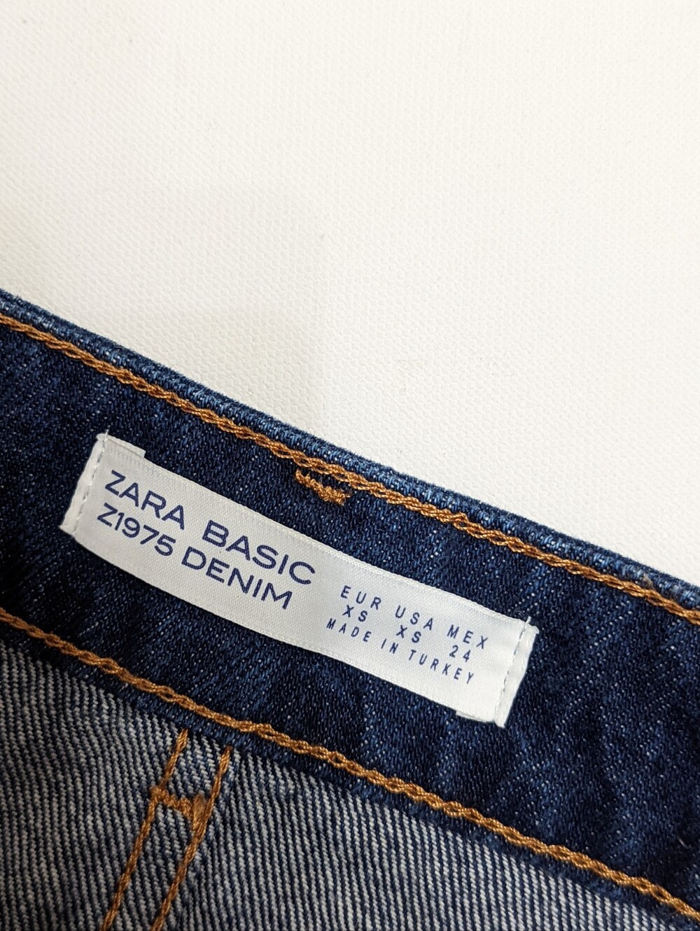 ZARA Z1975 DENIM Distressed Blue Jean Mini Skirt Frayed With Gem Buttons Size XS - Picture 7 of 12